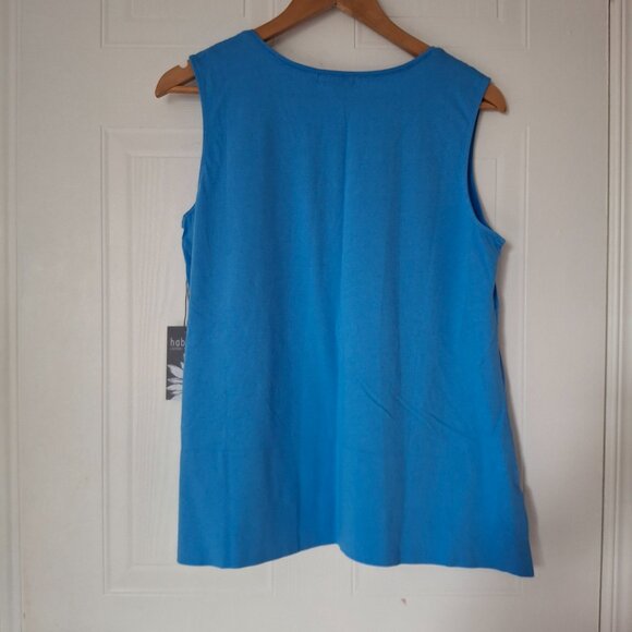 Habitat Deep Hem V Neck - Picture 2 of 6